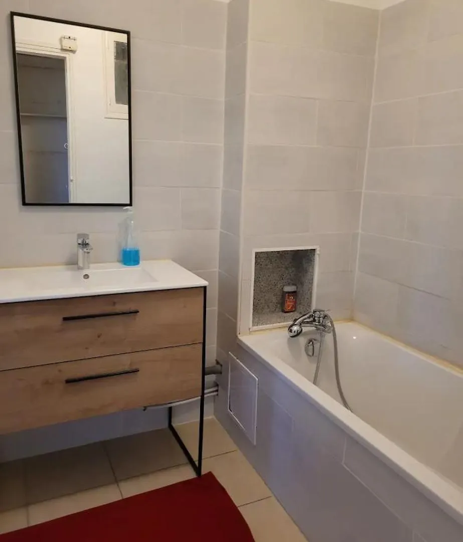 Apartamento T3 Bien Equipe Marsella